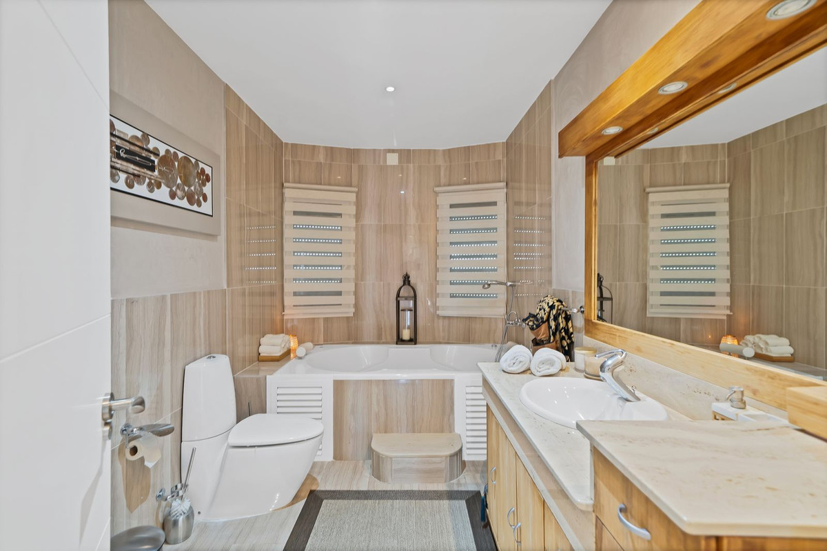 Detached Villa bilde 28