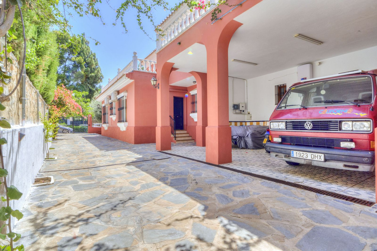 Detached Villa bilde 30