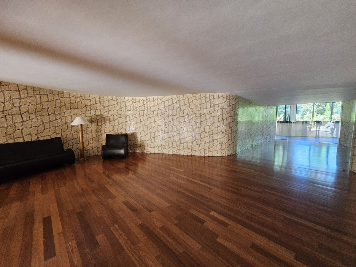 Middle Floor Apartment bilde 30