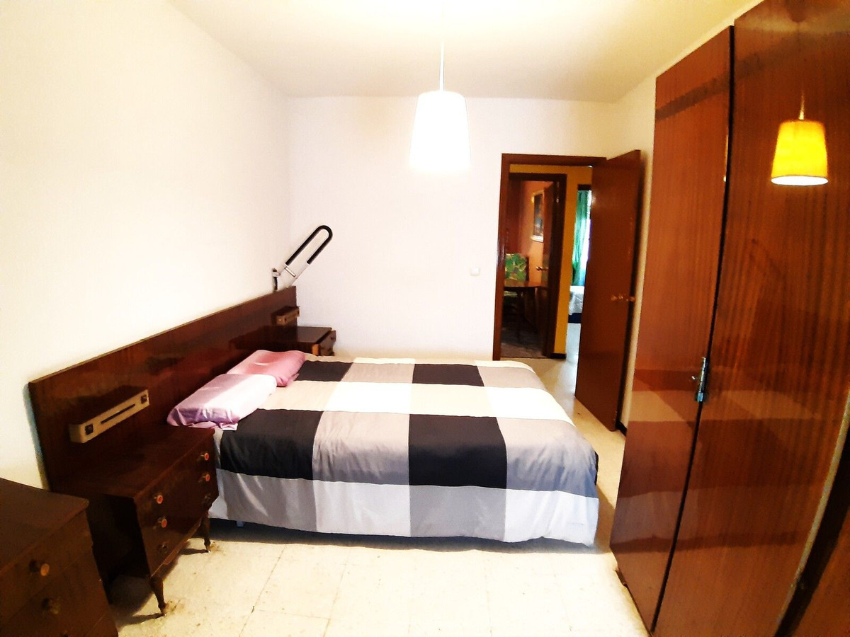 Middle Floor Apartment bilde 24