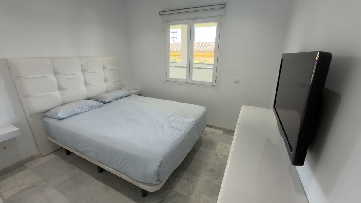 Middle Floor Apartment bilde 10