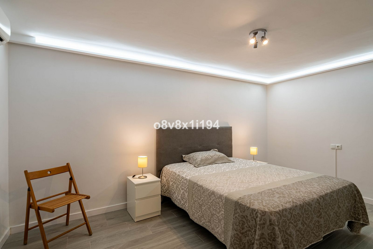 Semi-Detached House bilde 32