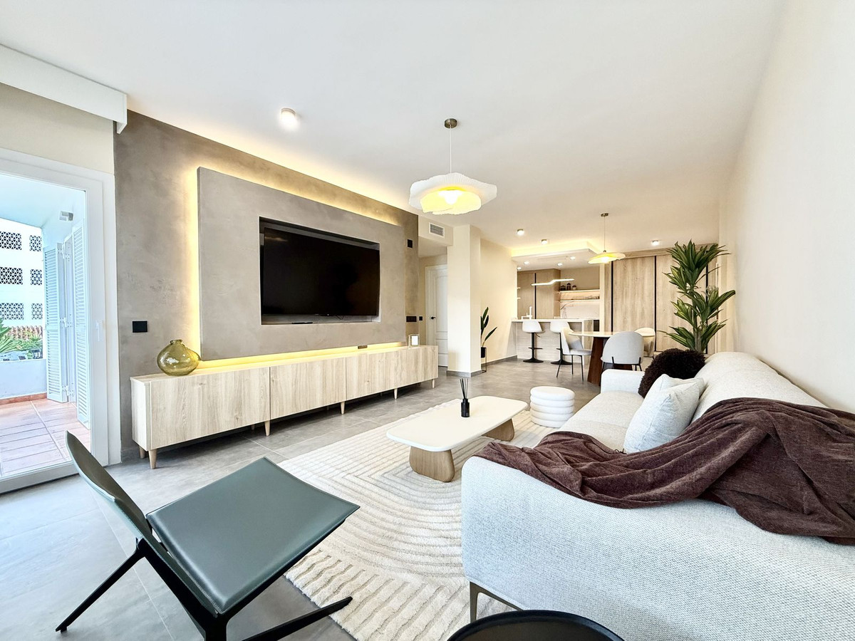 Middle Floor Apartment bilde 2