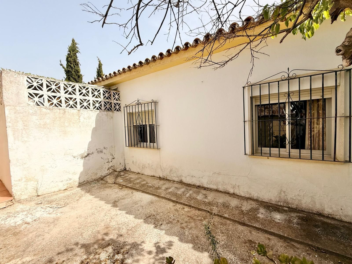 Detached Villa bilde 25