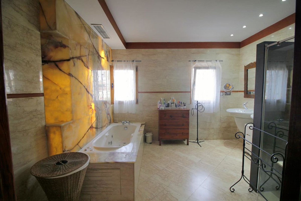 Detached Villa bilde 48