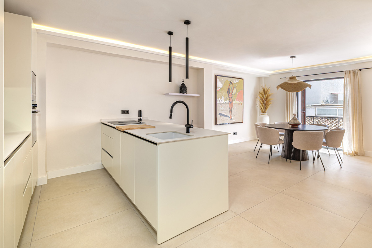 Middle Floor Apartment bilde 15