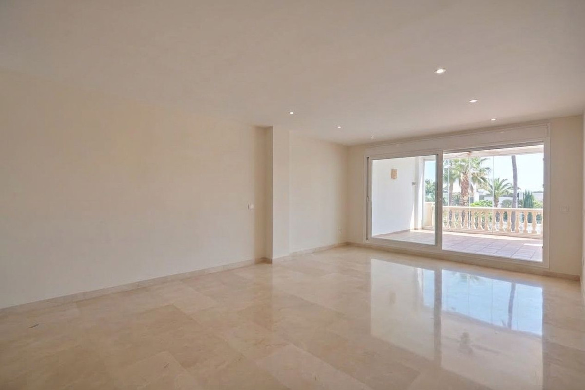 Middle Floor Apartment bilde 4