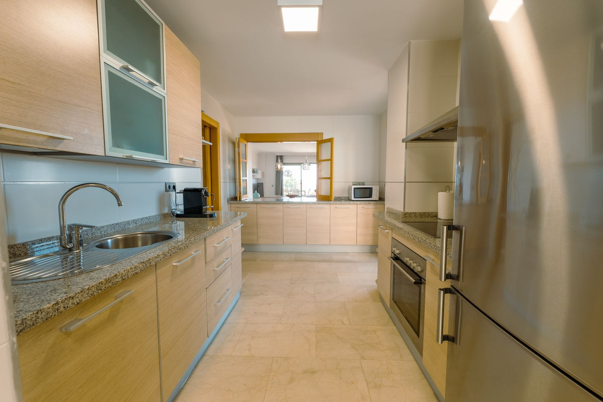 Middle Floor Apartment bilde 9