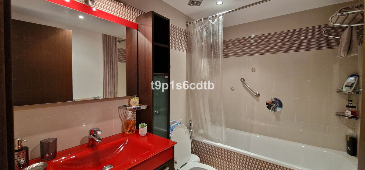 Middle Floor Apartment bilde 26