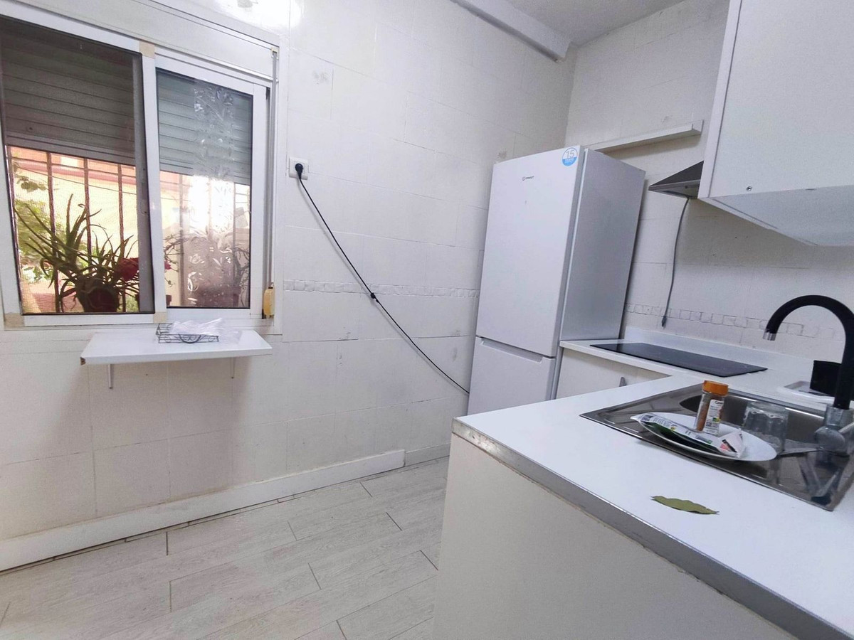Middle Floor Apartment bilde 13