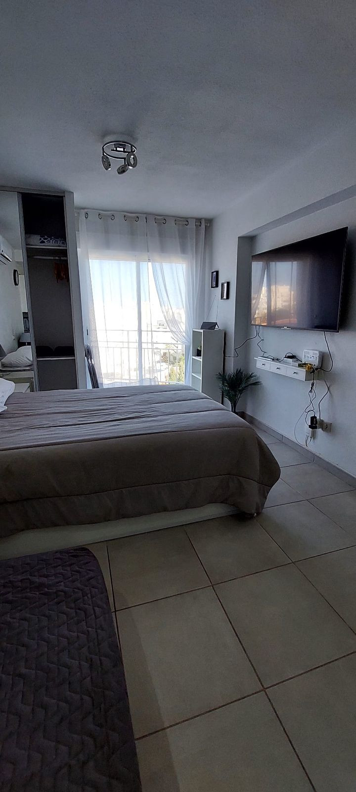 Middle Floor Apartment bilde 2
