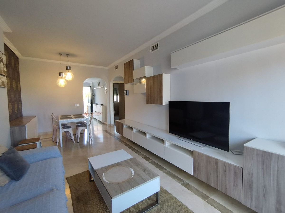Middle Floor Apartment bilde 8