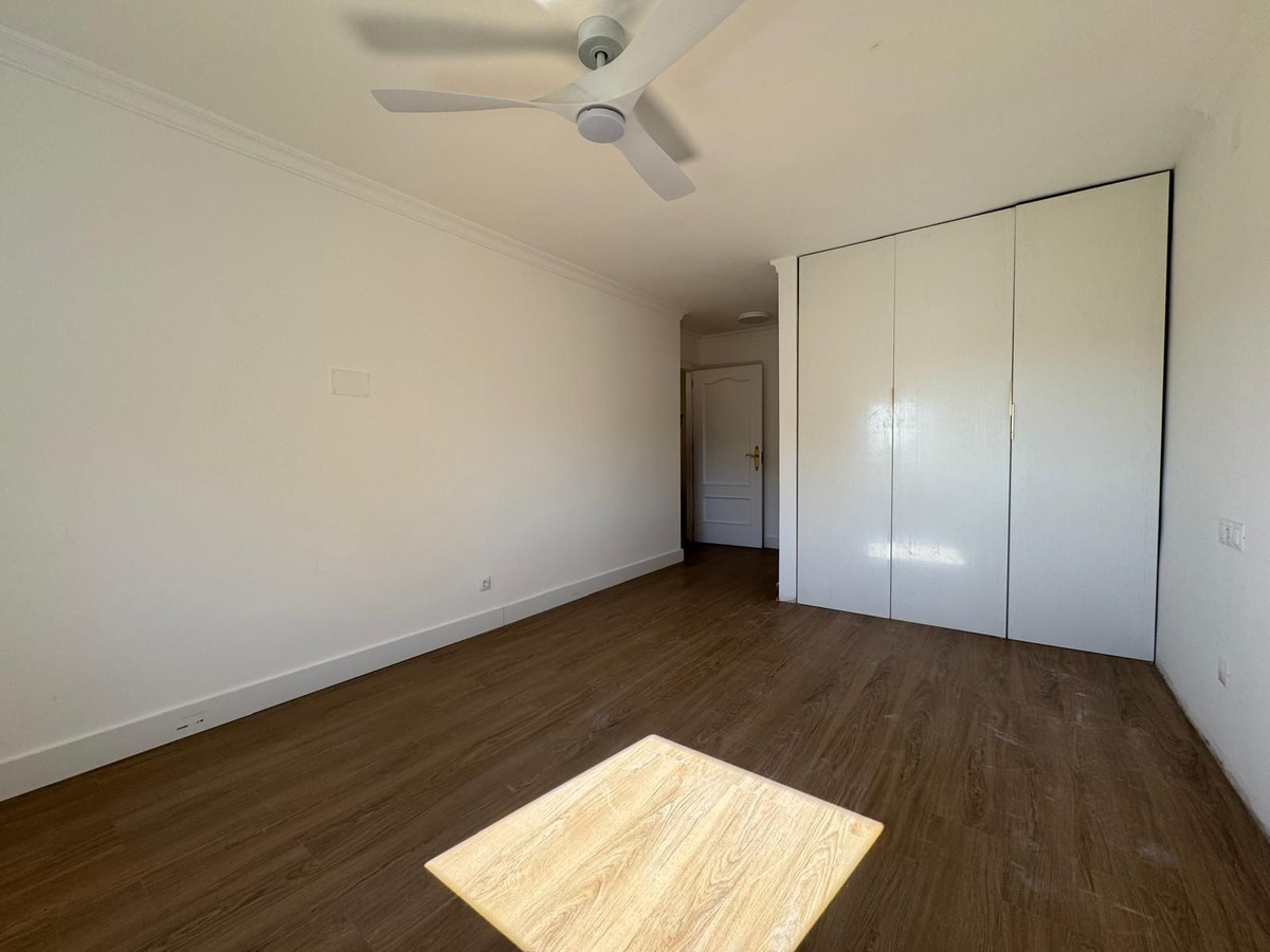 Middle Floor Apartment bilde 19