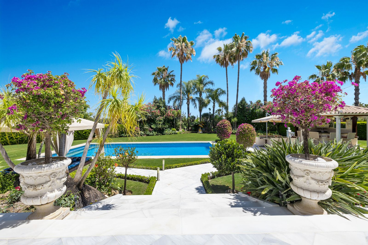 Detached Villa bilde 2