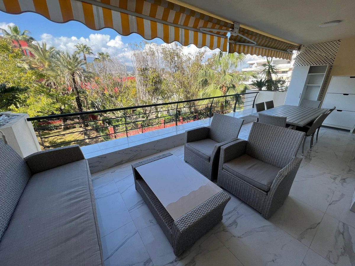Middle Floor Apartment bilde 2
