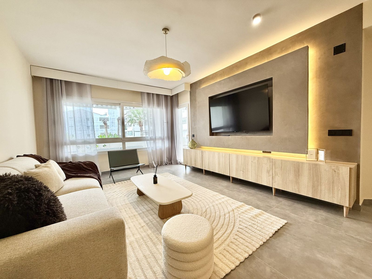 Middle Floor Apartment bilde 17