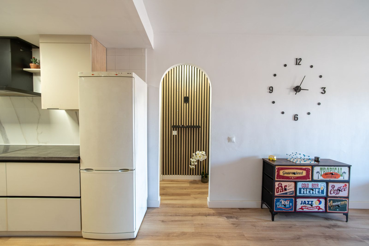 Middle Floor Apartment bilde 13