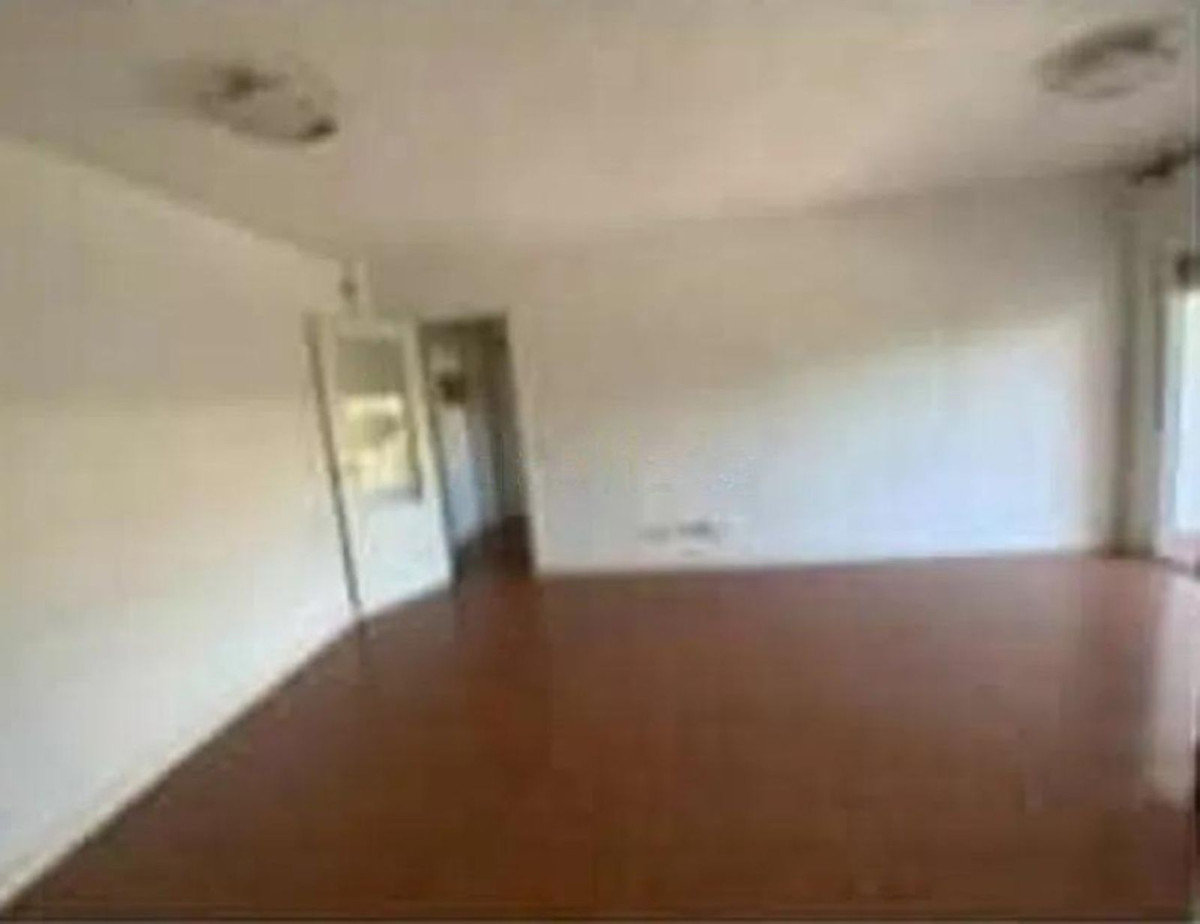Middle Floor Apartment bilde 10