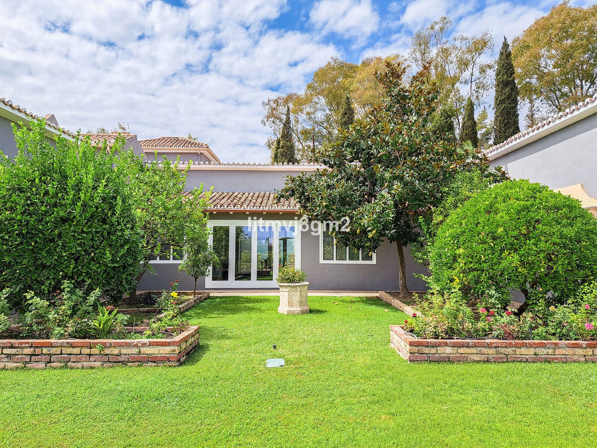 Detached Villa bilde 40