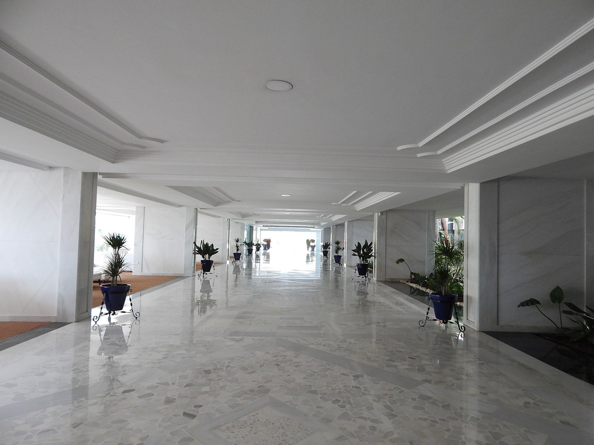 Middle Floor Apartment bilde 5