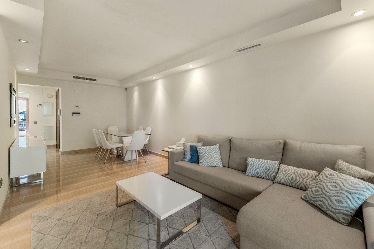 Middle Floor Apartment bilde 12