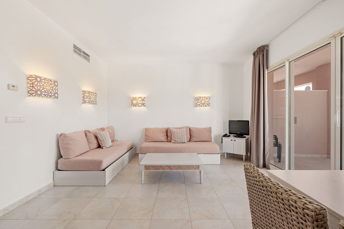 Middle Floor Apartment bilde 7
