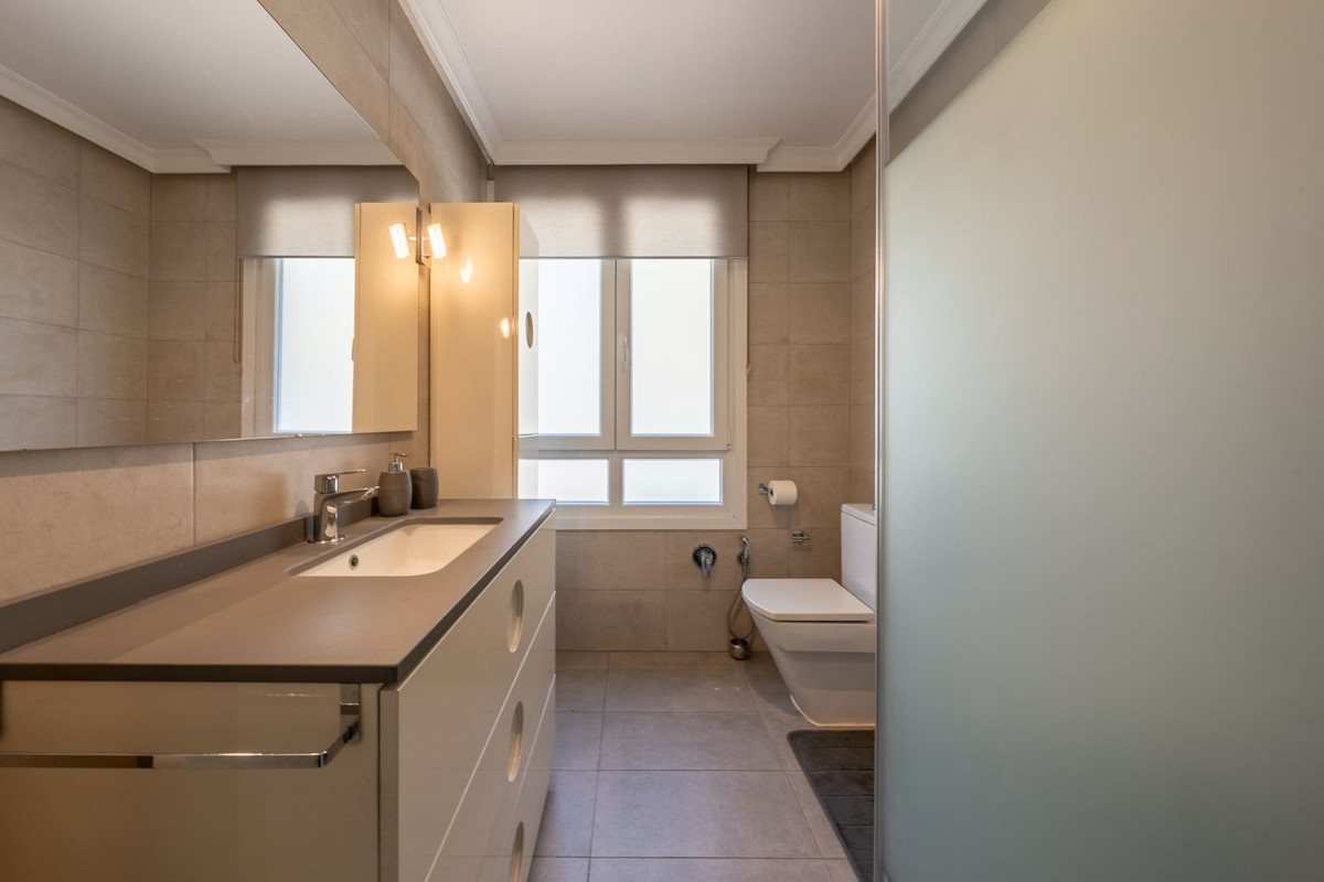 Middle Floor Apartment bilde 15