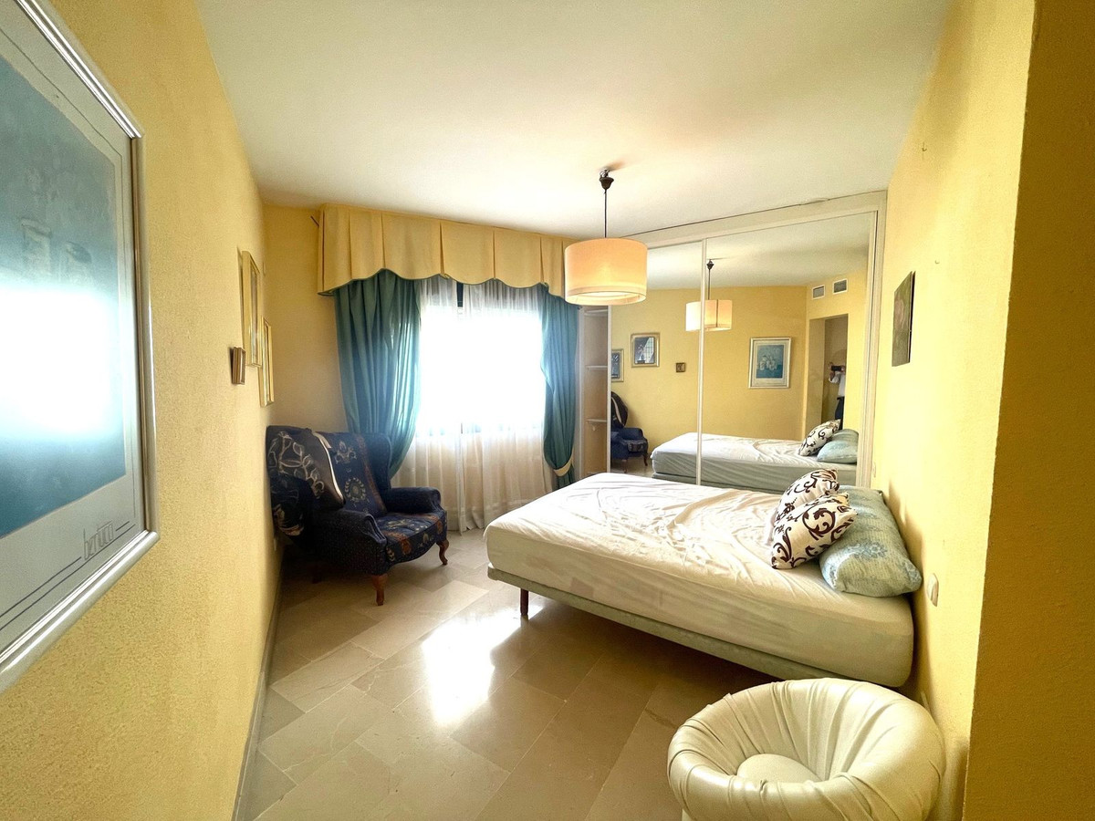 Middle Floor Apartment bilde 10