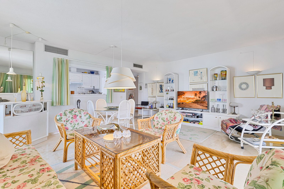 Middle Floor Apartment bilde 9