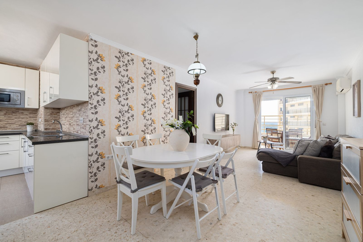 Middle Floor Apartment bilde 2