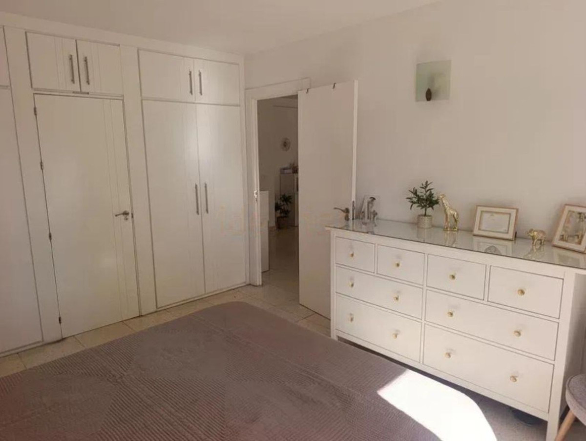 Middle Floor Apartment bilde 9