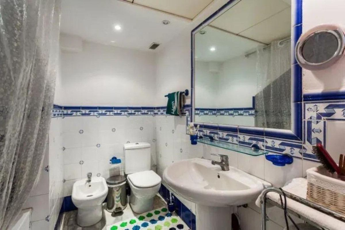 Middle Floor Apartment bilde 12