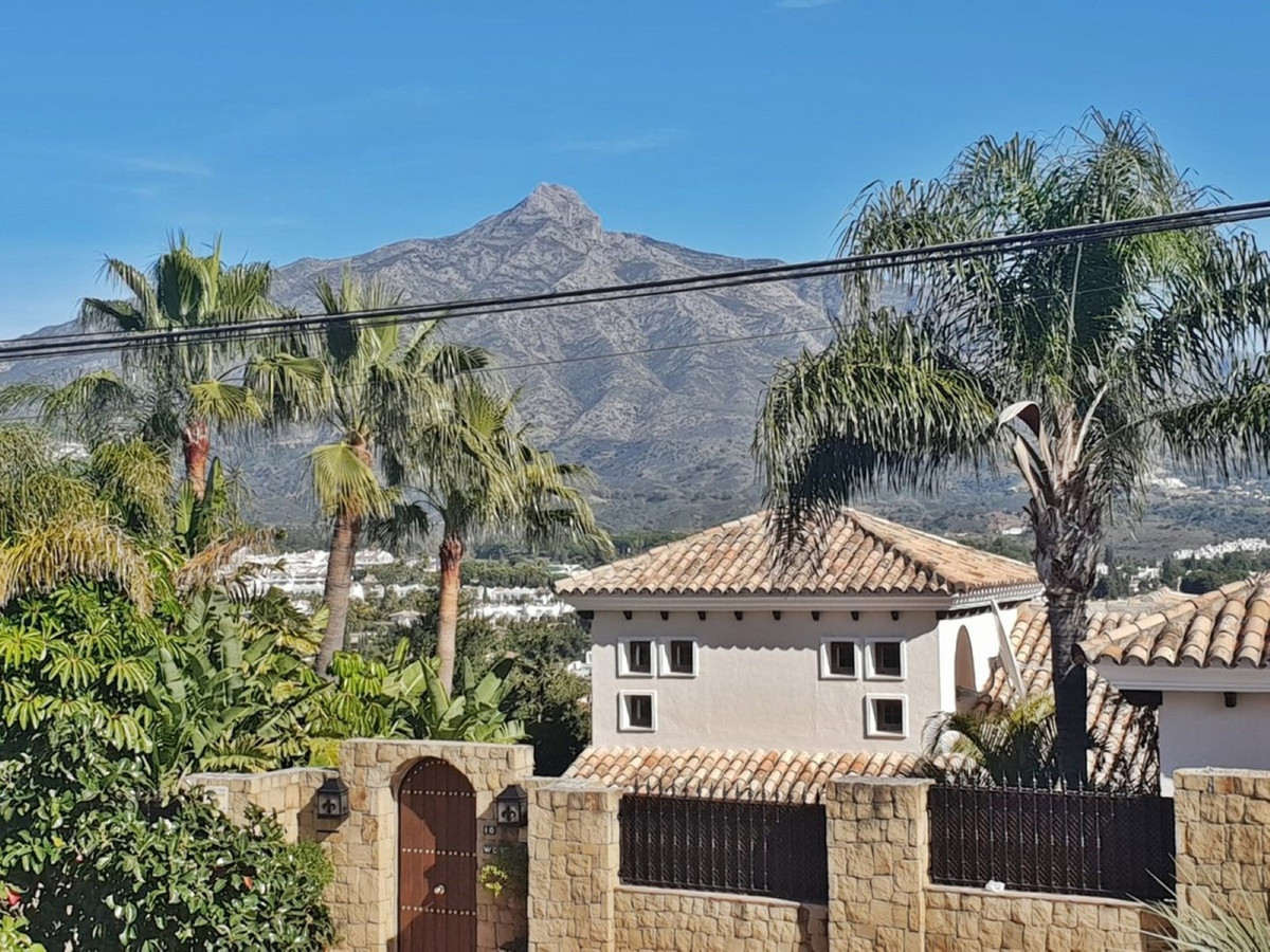 Detached Villa bilde 3