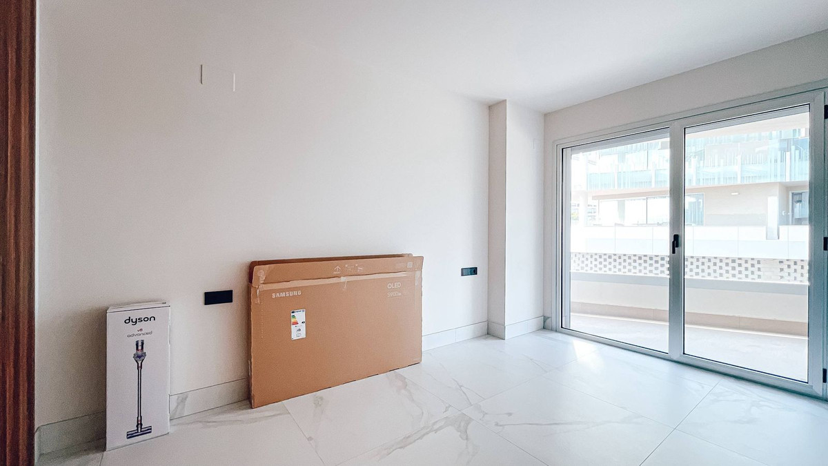 Middle Floor Apartment bilde 22