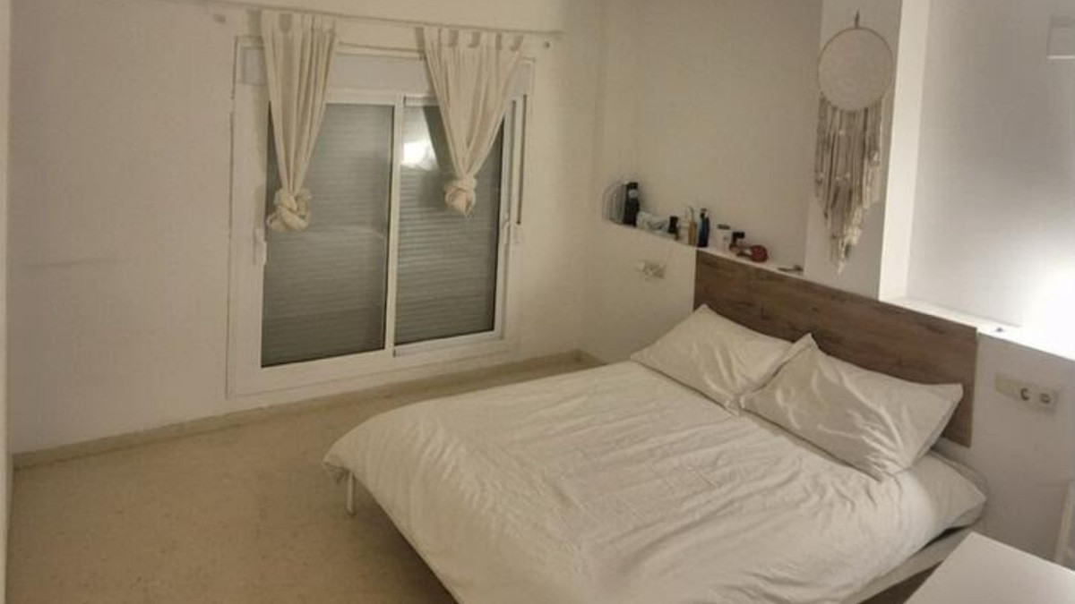 Middle Floor Apartment bilde 12