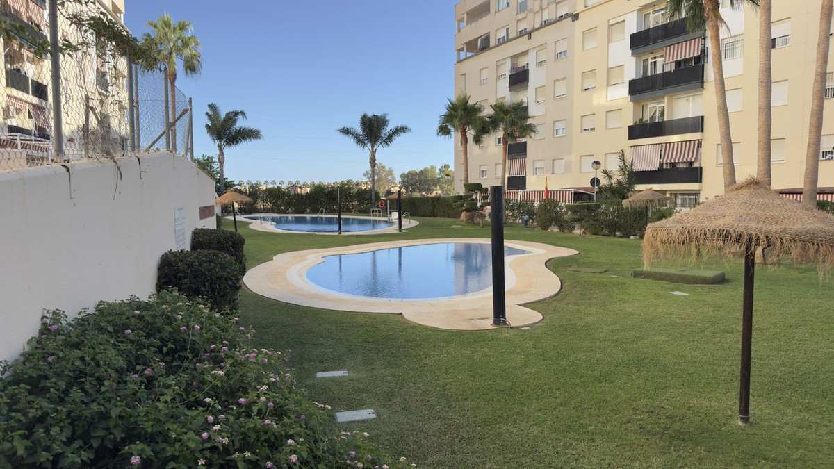 Middle Floor Apartment bilde 1