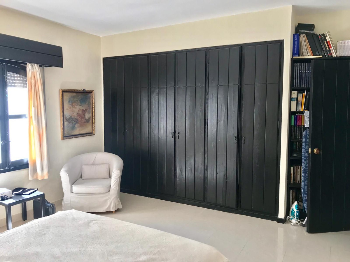 Middle Floor Apartment bilde 6