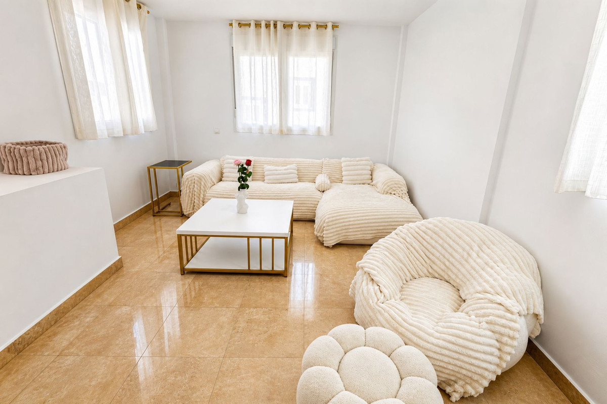 Detached Villa bilde 4