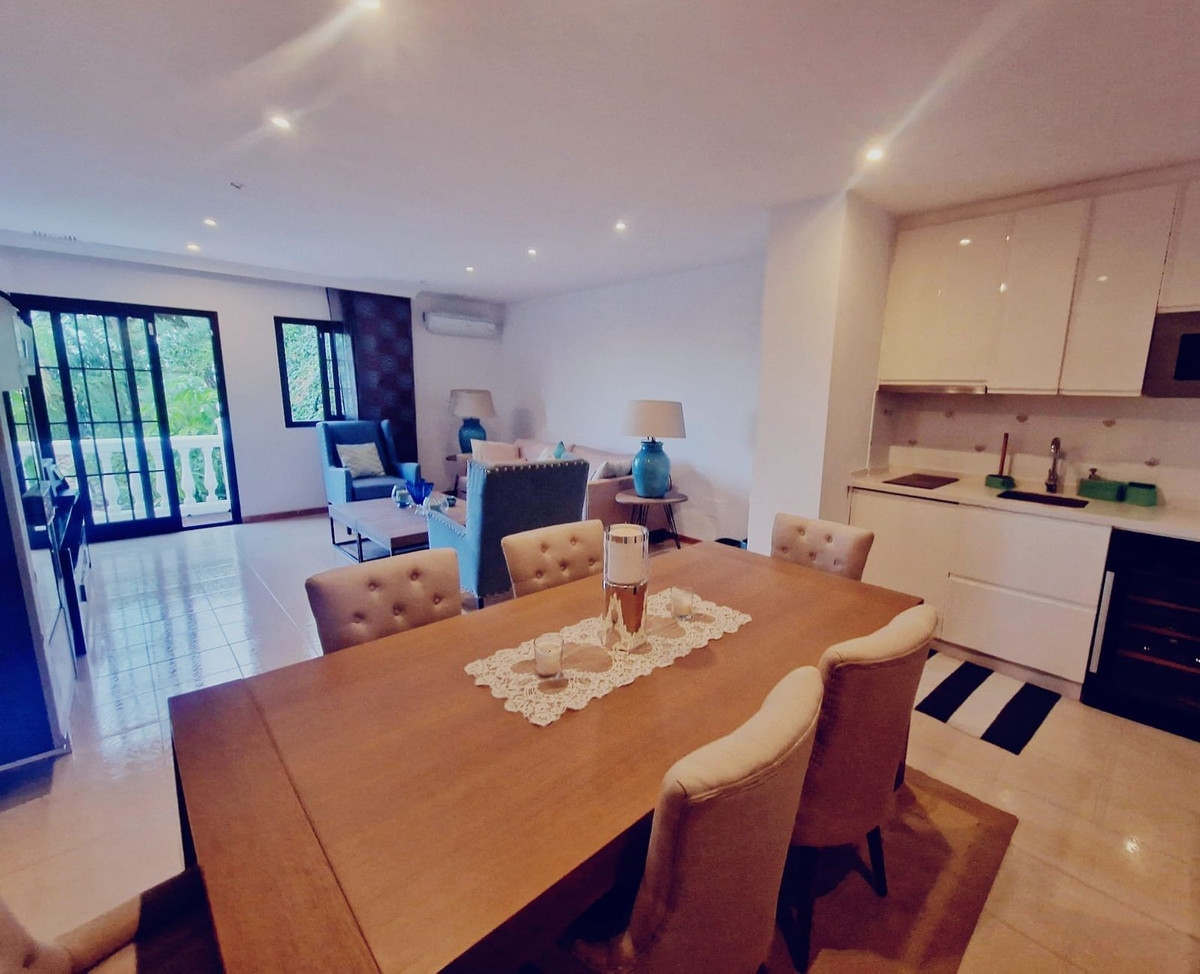 Detached Villa bilde 17