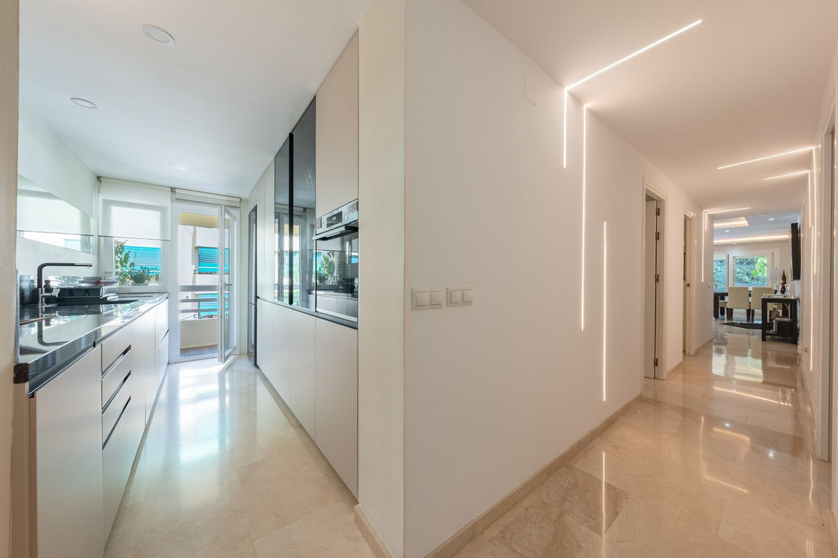 Middle Floor Apartment bilde 4