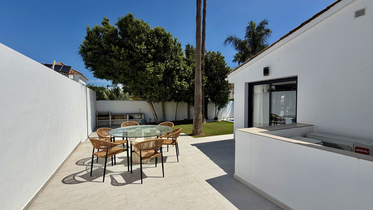 Detached Villa bilde 34