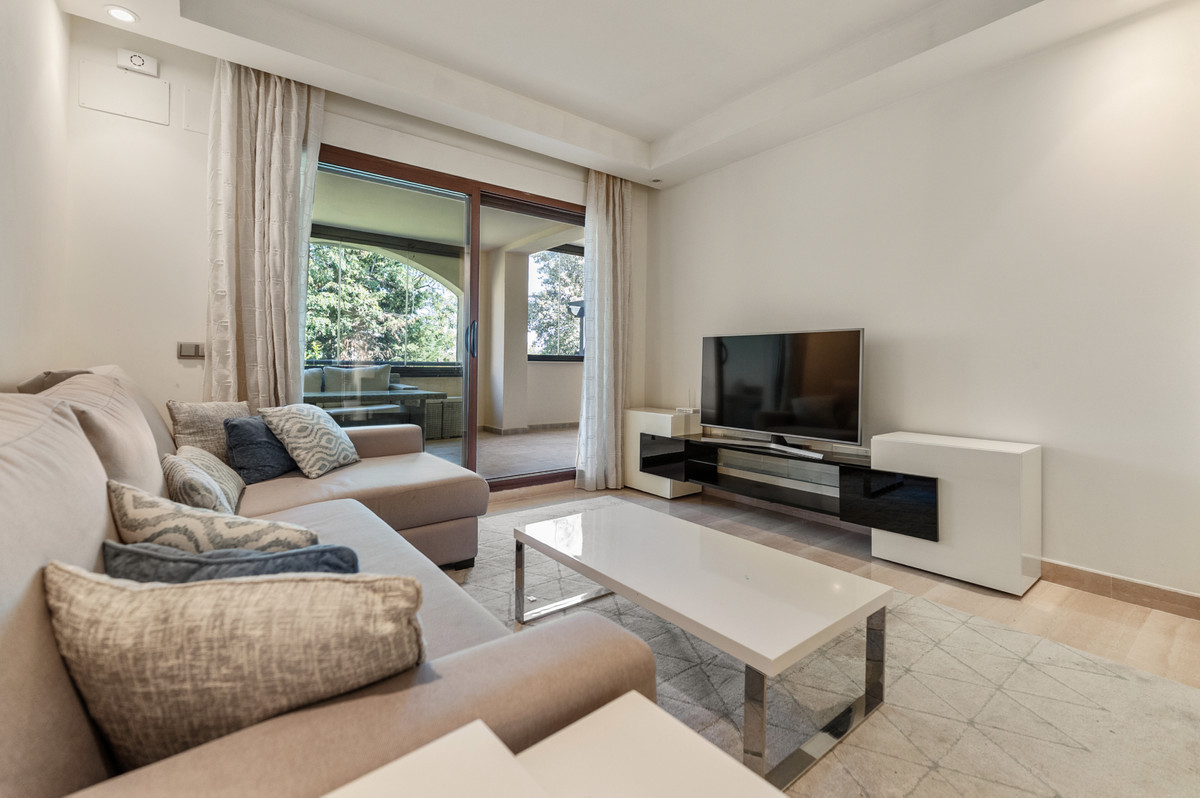 Middle Floor Apartment bilde 9