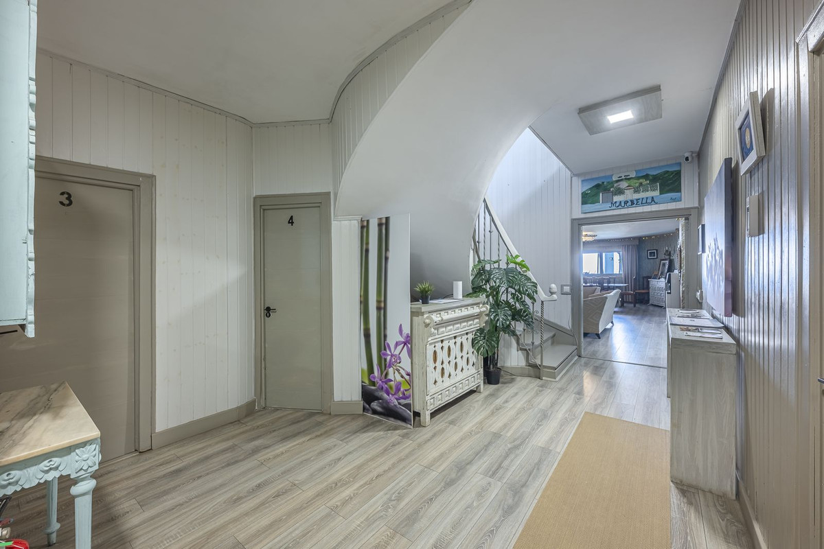 Detached Villa bilde 3