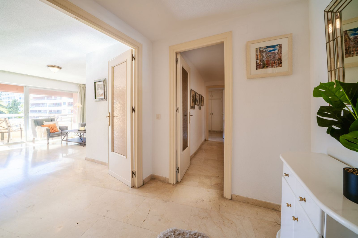 Middle Floor Apartment bilde 35