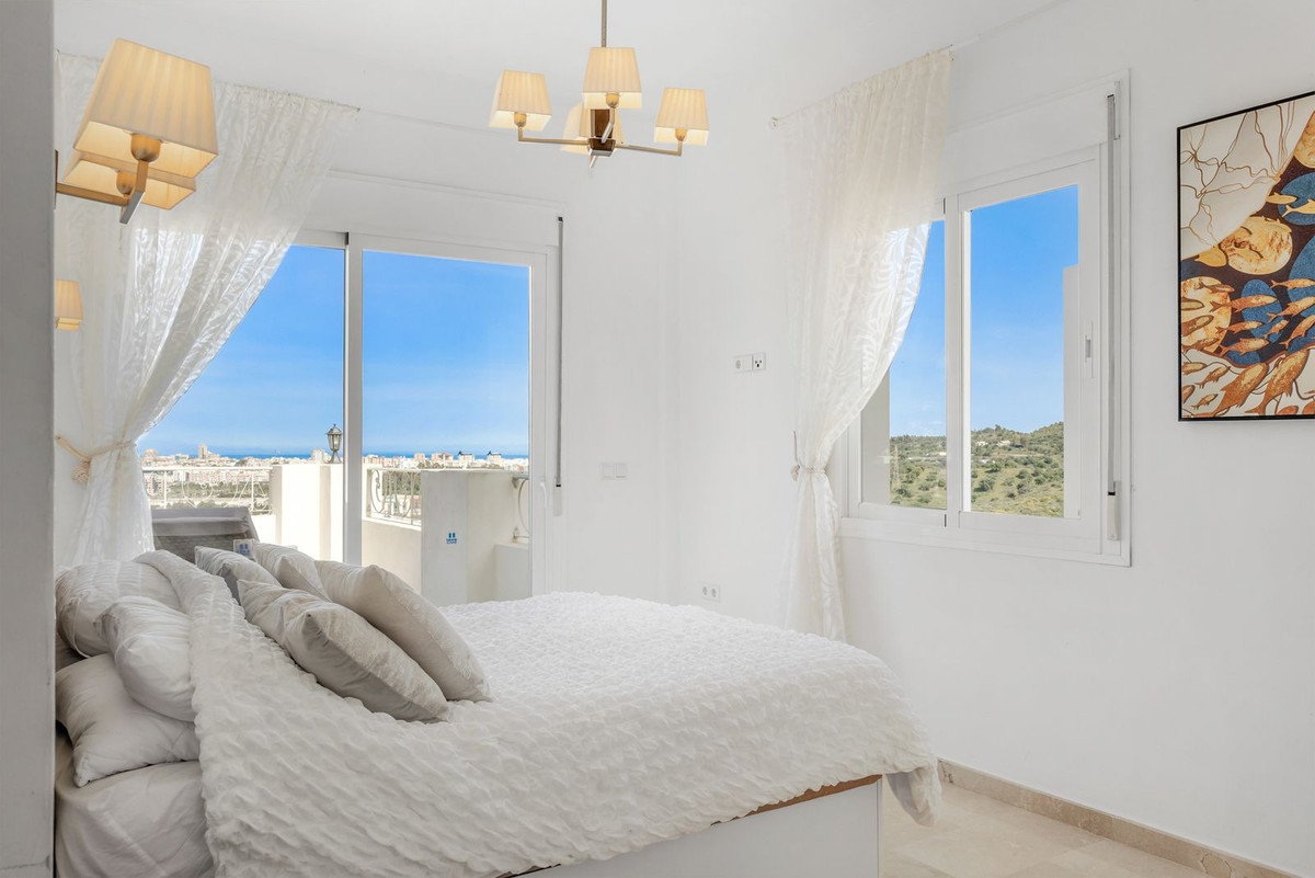 Detached Villa bilde 25