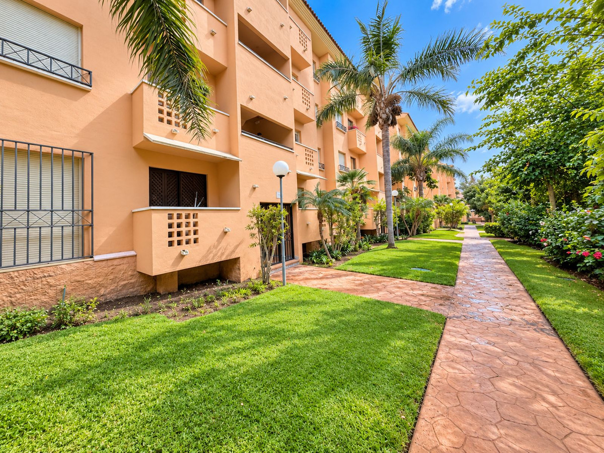 Middle Floor Apartment bilde 26