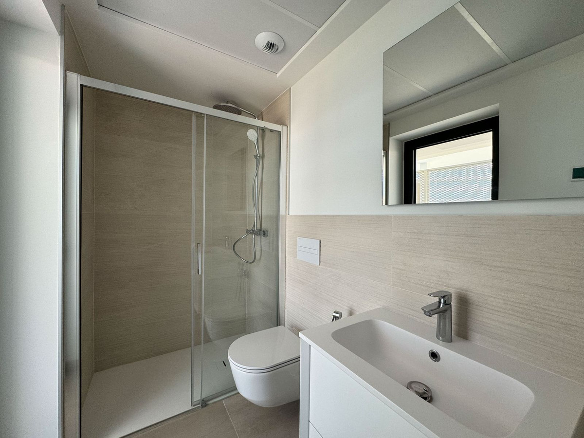 Middle Floor Apartment bilde 17