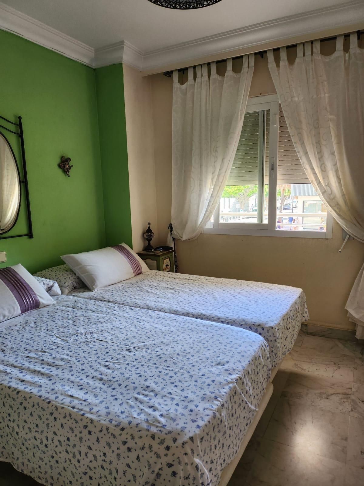 Middle Floor Apartment bilde 13