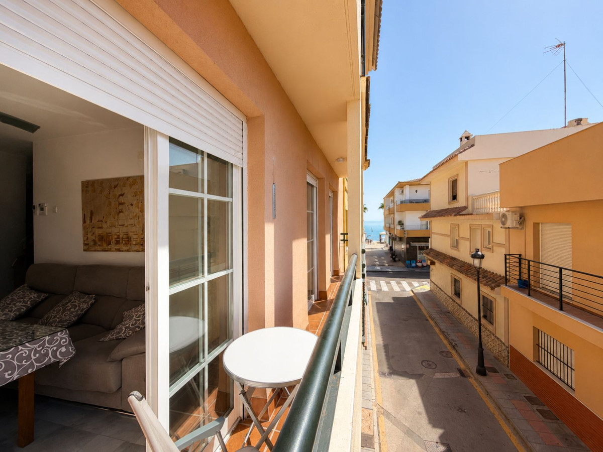 Middle Floor Apartment bilde 1