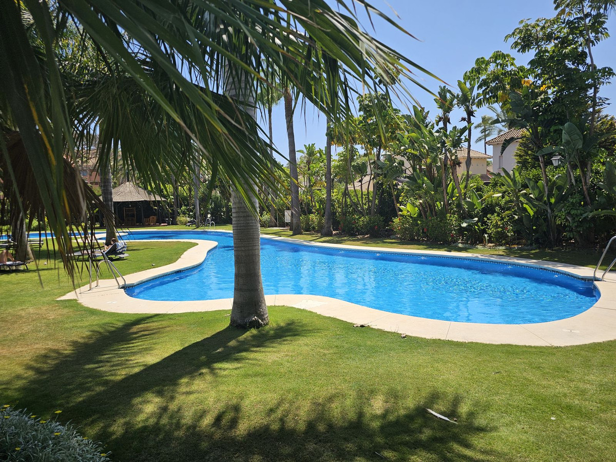 Middle Floor Apartment bilde 2